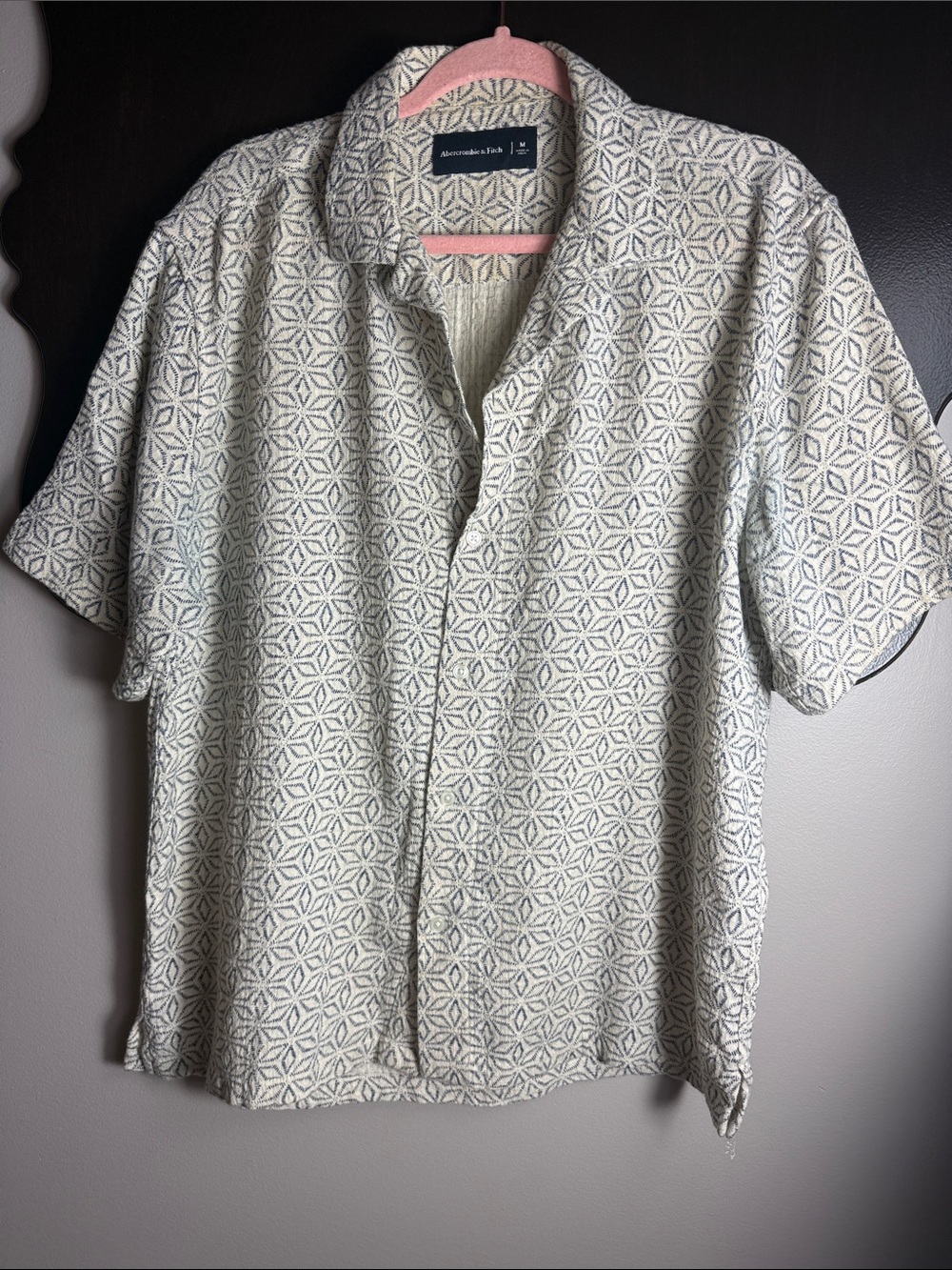 Abercrombie & Fitch Short-Sleeve Geometric Button Down - Cream & Dusty Blue